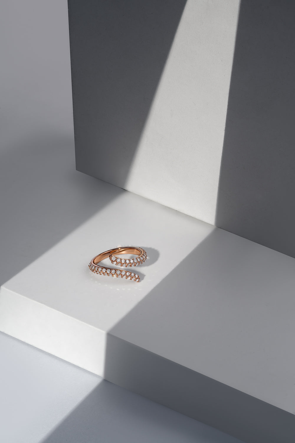 Snake Diamond Ring