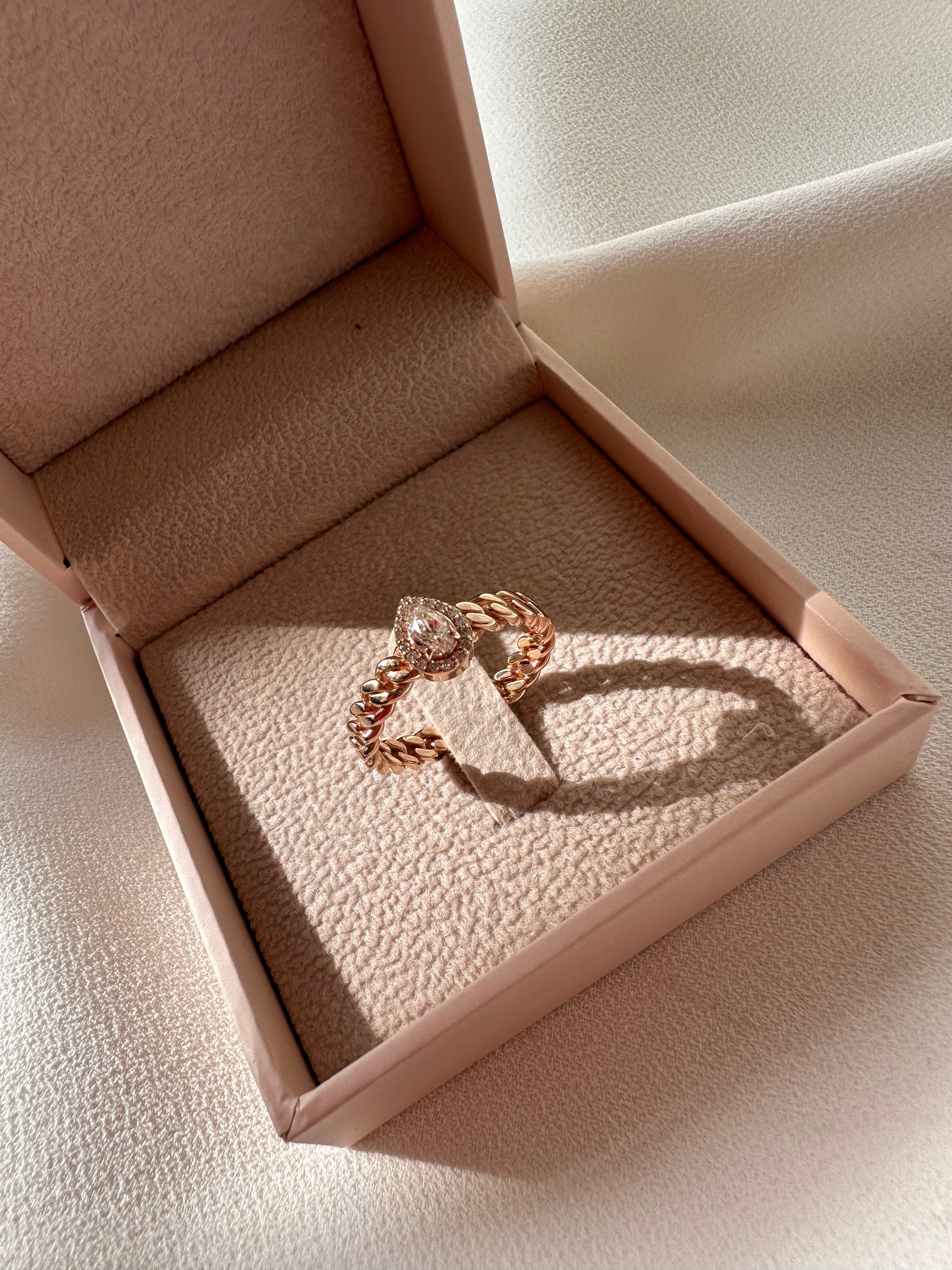 Pear Shape Link Ring