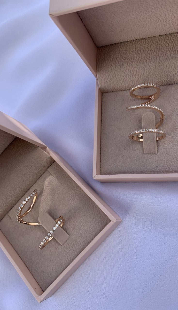 Spiral Diamonds Ring