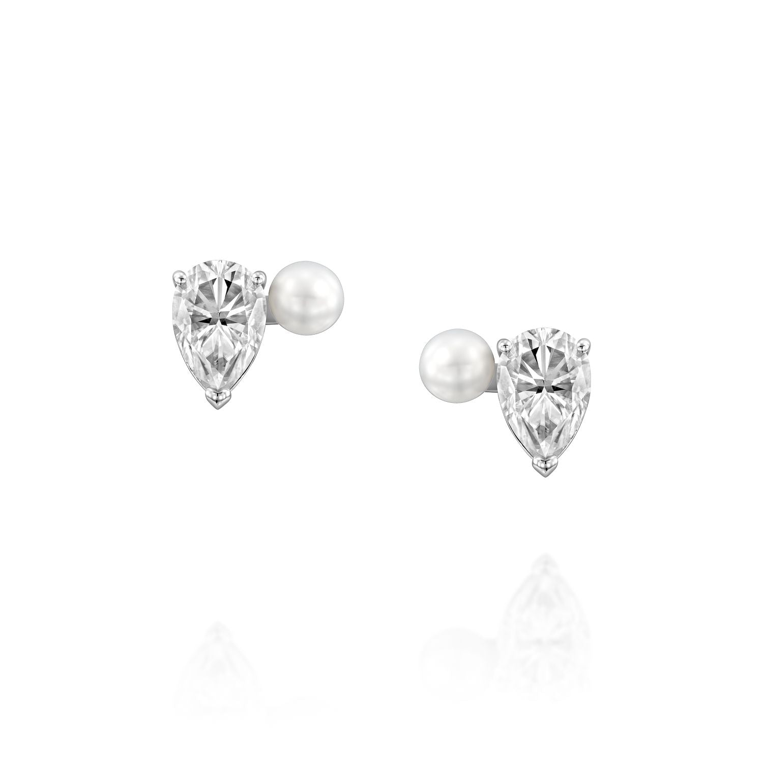 14K gold Pear Shape Diamond Pearl Earrings